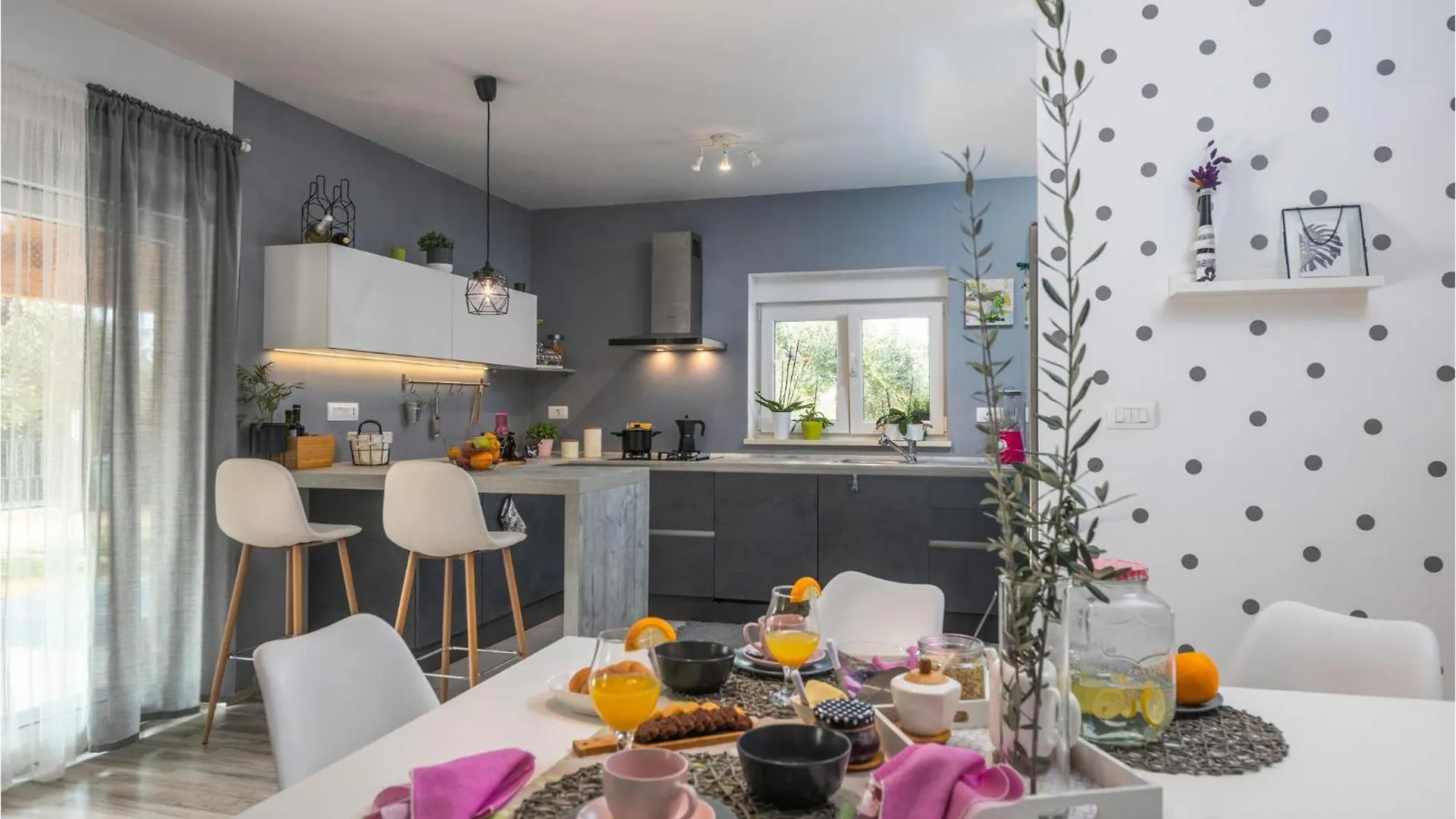 Gorgeous Home In Fazana With Wifi